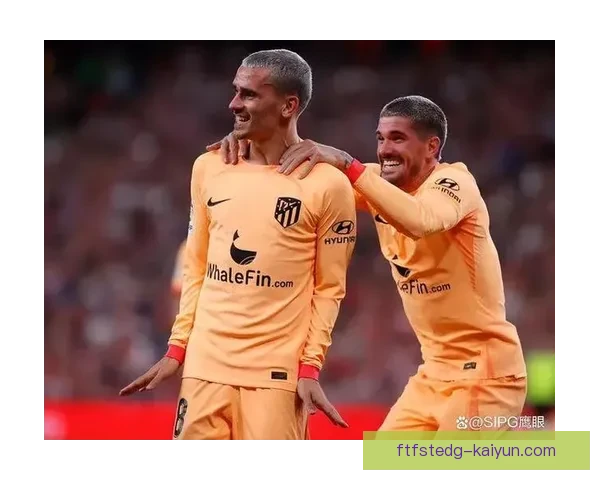 坎塞洛边后卫风格展现出持续提升的技术与战术意识